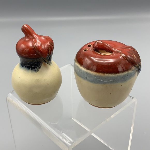Vtg Studio Pottery Apple and Pear Salt and Pepper Shakers Glazed Red Blue Brown - Picture 6 of 9